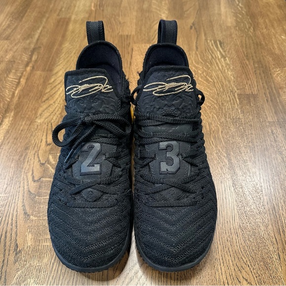 Nike LeBron 16 I’m King Men’s Sneakers - Picture 1 of 6